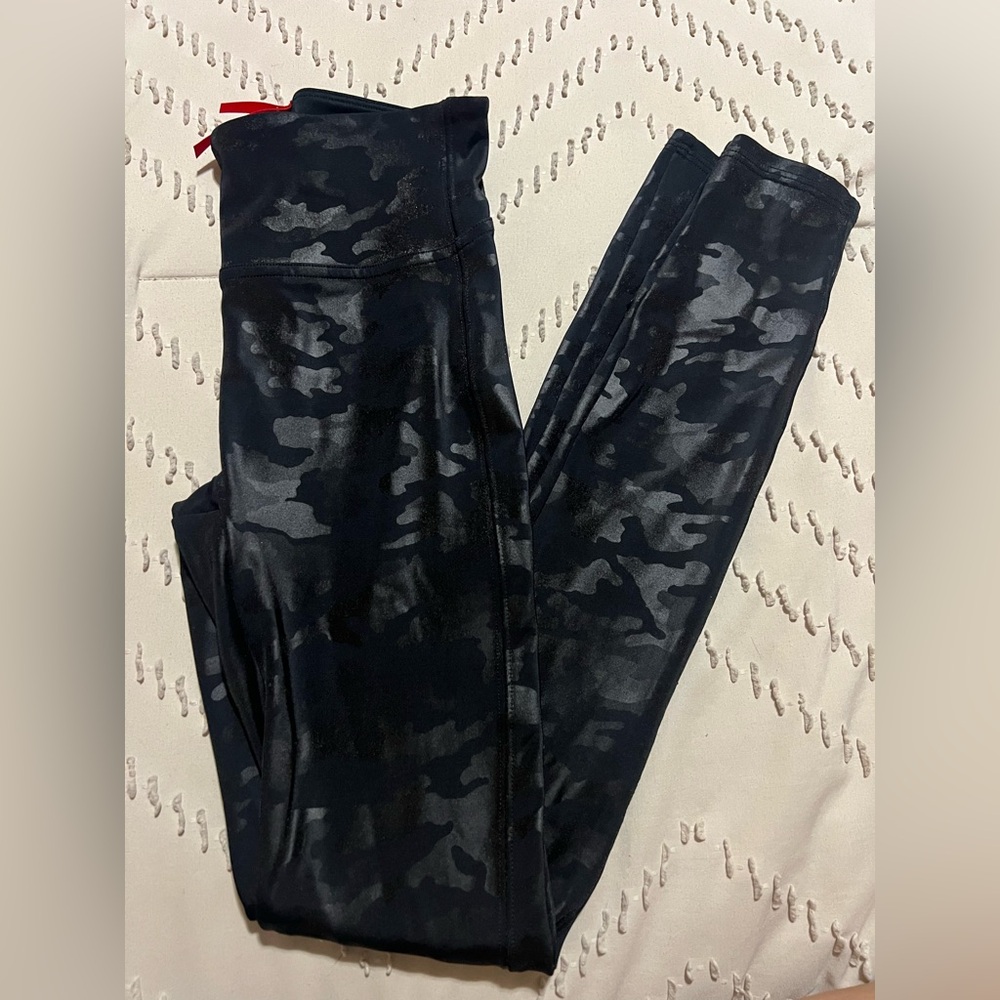 SPANX Camo Leggings